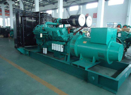 昌黎800kw康明斯柴油发电机组图片 昌黎800kw康明斯柴油发电机组图片